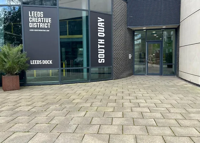 Leeds Dock Apartment